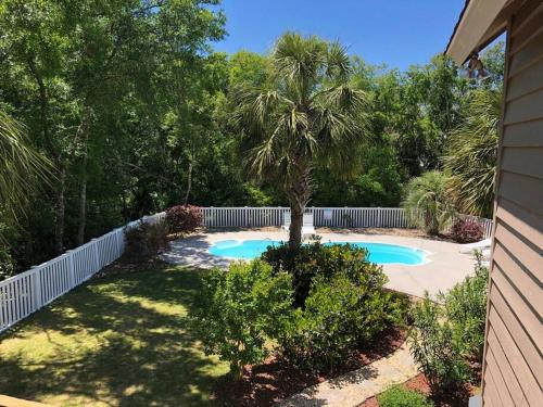 Why Knot Getaway. Emerald Isle Oasis Why Knot Getaway. Emerald Isle Oasis