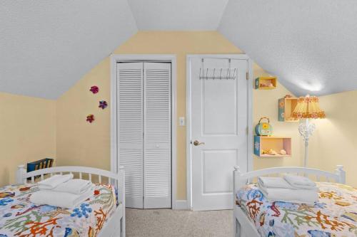 Why Knot Getaway. Emerald Isle Oasis Why Knot Getaway. Emerald Isle Oasis