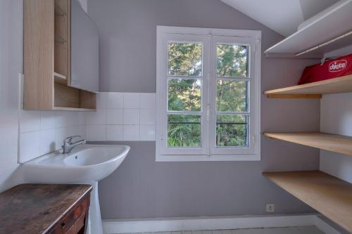 Holiday Home image 9