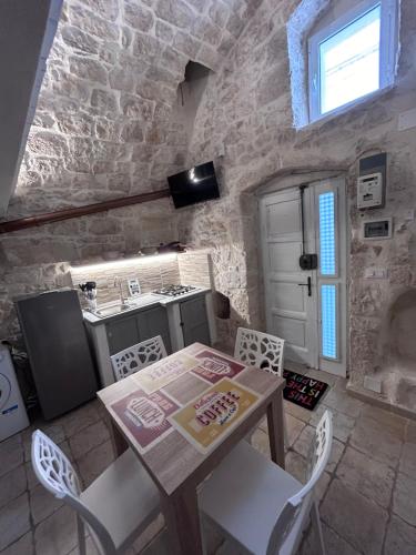 LA 13 guest house, Ostuni
