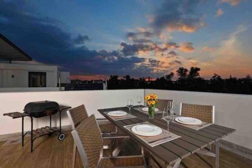Big Lucky home in Laguna park - Phuket