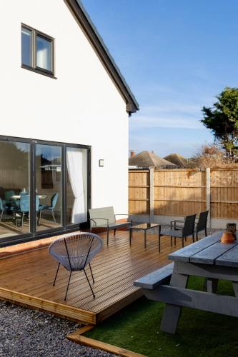 The Beach House with Balcony North Wales