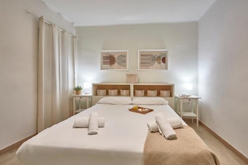 Bbarcelona Encants Family Flat - image 7