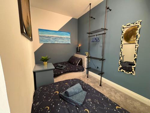 Seaside Apartment close to beach, town, station