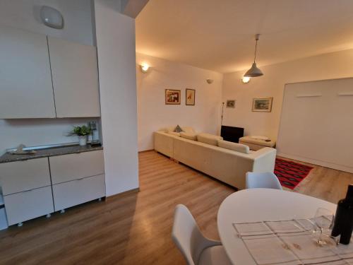 Apartment With Private Parking