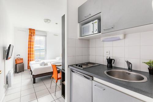 Appart’City Lyon Vaise St Cyr - image 10