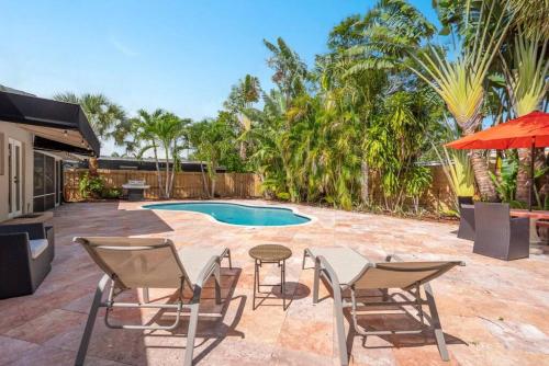 Wills off Wilton Drive 2 bed and 1 bath plus Den with Heated Pool in Fort Lauderdale, USA