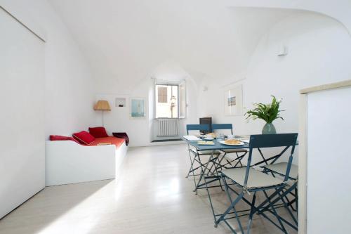 Cimarra Apartment