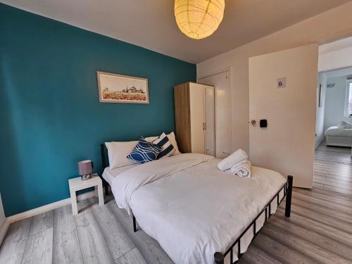London Mile End Rooms, Londres