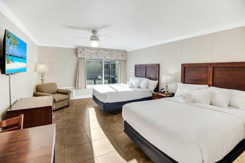 Ravishing Oceanview Room 2nd Flr in Pawleys Island, USA