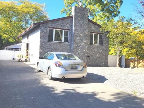 Cozy Home in Niagara-on-the-Lake