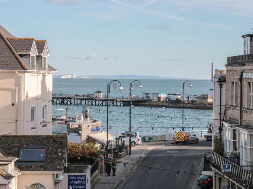 Purbeck Hotel Apartments - Flat 5