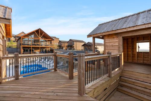 Drift Away at Table Rock Lake - main image