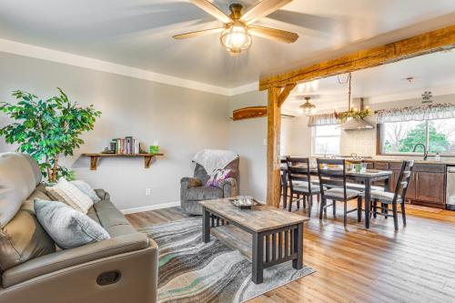 Cozy Richmond Home with Fire Pit Walk, Bike and More!