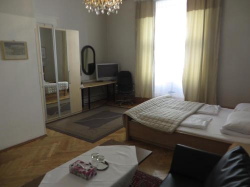 Hotel Pension Stadtpark image 10