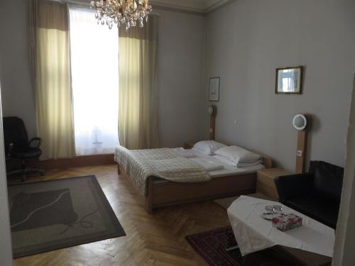 Hotel Pension Stadtpark - image 14