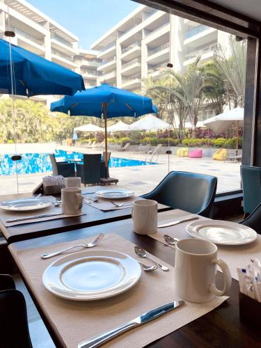 ห้องอาหาร, โอเชียน บลู สตูดิโอส์ (Ocean Blue Studios ) in ไคโร