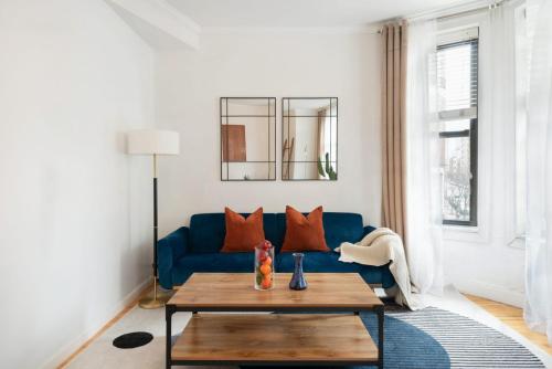 139-2W Prime west village Furnished 2BR Best value, New York (Foto 9)