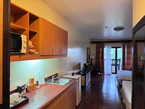 Alta Vista De Boracay, B109 near Puka Beach