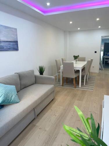 บริการและสิ่งอำนวยความสะดวก, Lovely 2 bedroom apartment in South Lisbon in บาไรโร