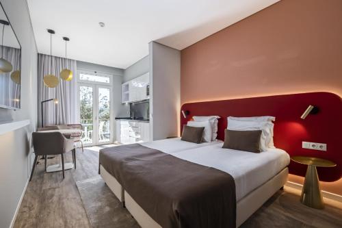 2 twin beds