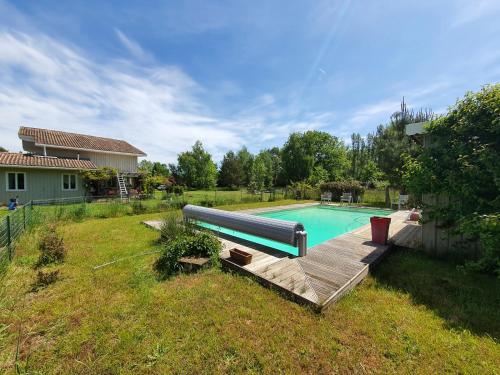 Peldbaseins, Les Cardaires in Casteljaloux Ruffiac