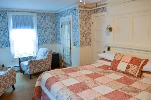 Black Friar Inn and Pub