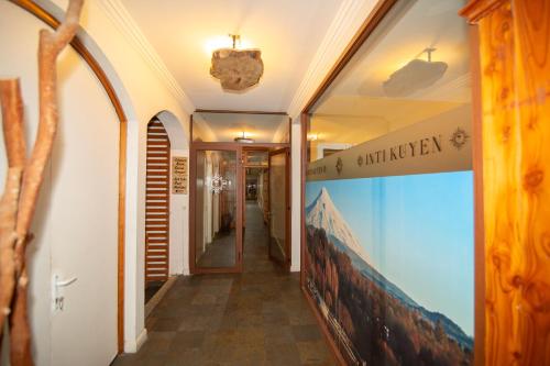 Vestibule, Hotel Inti Kuyen Plaza in Pucon