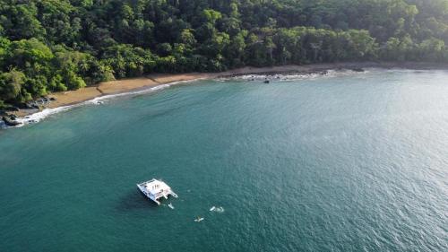 Facilities, Pirate Drake Beach Hostel & Tour company in Drake Bay