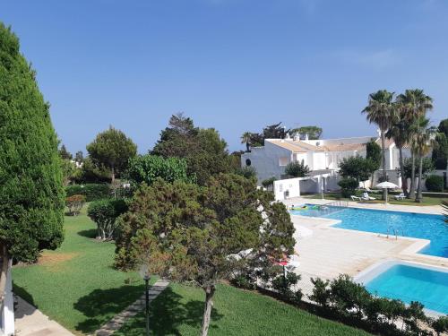 Son Xoriguer appartement calme, mer, piscines.Son Xoriguer quiet apartment, sea, swimming pools.