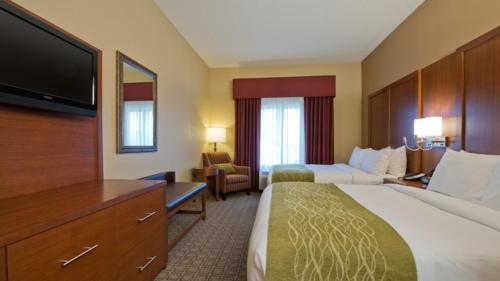 Russell Inn & Suites – Starkville, MS