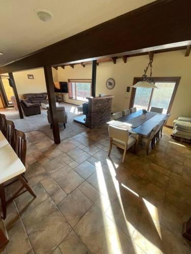 The Great Escape - Private Resort - image 3