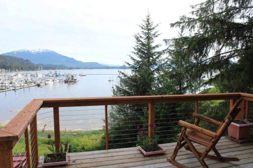 Juneau Oceanfront Home Overlooking Auke Bay