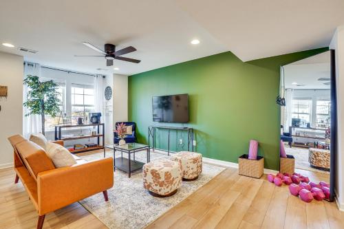 Great for Families! Townhome 9 Mi to Harpers Ferry in Charles Town (WV)