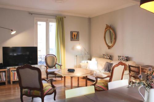 Pretty town house with garden - Location saisonnière - Issy-les-Moulineaux