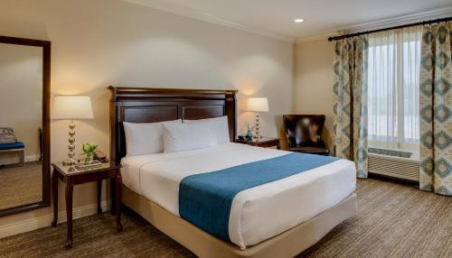 Ayres Hotel Huntington Beach/Fountain Valley - image 13