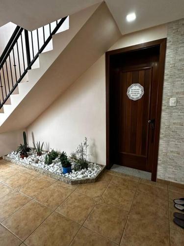apartamento em bairro nobre suíte com ar condicionado e banheira com hidromassagem (apartamento em bairro nobre suite com ar condicionado e banheira com hidromassagem) in Borgo