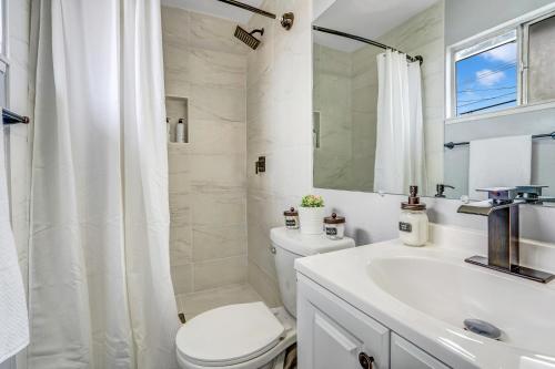 Big Group, Remodeled, Landscaped, King Beds, Desks, Las Vegas (fotografie 8)