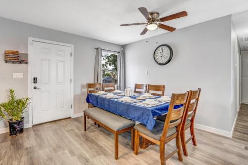 Big Group, Remodeled, Landscaped, King Beds, Desks, Las Vegas (fotografie 9)