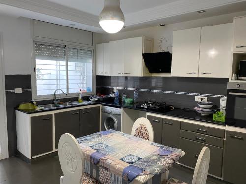 Villa El mansoura S+3 in Kelibia