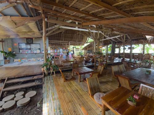 Restaurante, Wonderland in Isla Siquijor