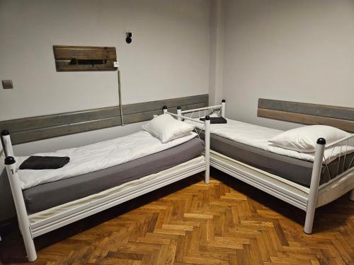 Pokoje pracownicze Кімнати для працівників,гуртожиток