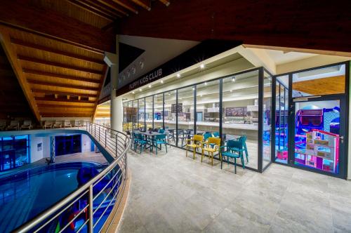 Peldbaseins, Wellness Hotel Patince in Patince