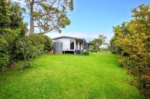 Three-Bedroom House image 10