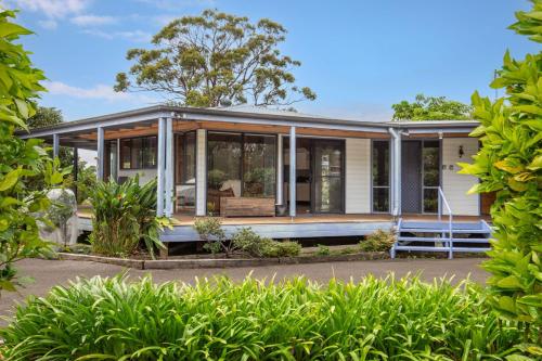 Three-Bedroom House image 5