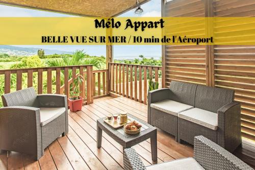 Mélo Appart avec sa terrasse spacieuse et vue entre Mer & montagne