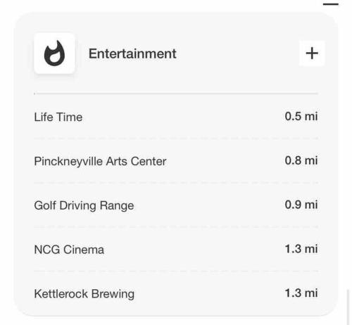 Escape the City w/King Bed, Arcade Games & Firepit in Norcross, USA