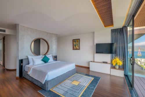 Promotion Early Booker, Thanh Vân Villa 6 Bedrooms, Pool, BBQ, Karaoke & Sauna