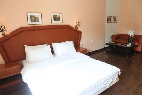 Dreams Suites - image 4