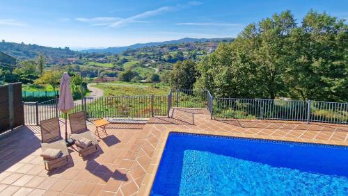 Casa Del Ingles - Luxury Private Village & Pool in Rural Valley